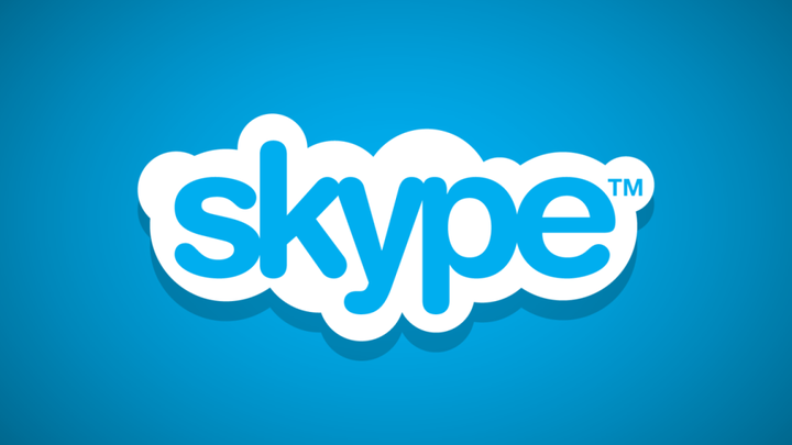 如何在 Skype 中拨打电话？